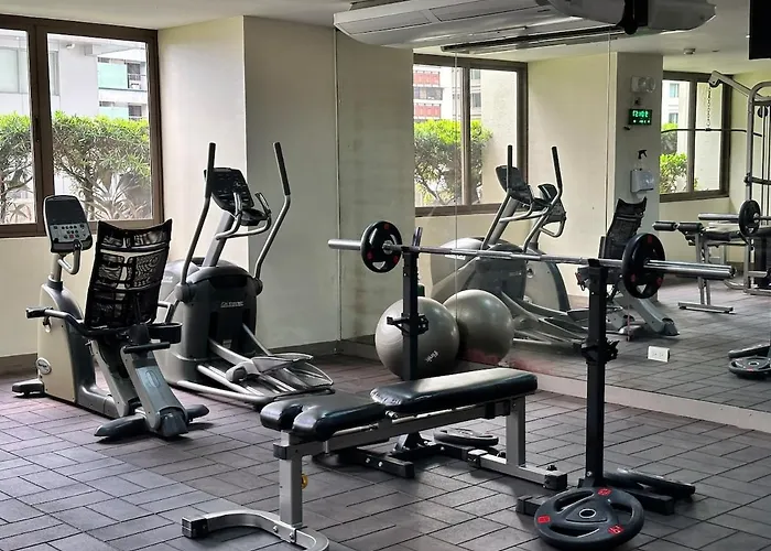 100 Sqm 3br In Makati Greenbelt Area *